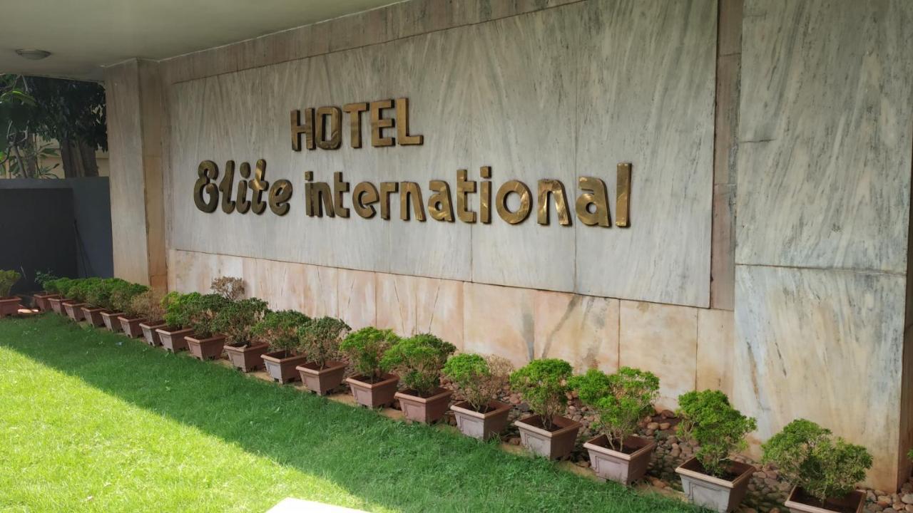 Hotel Elite International Thrissur Exterior foto